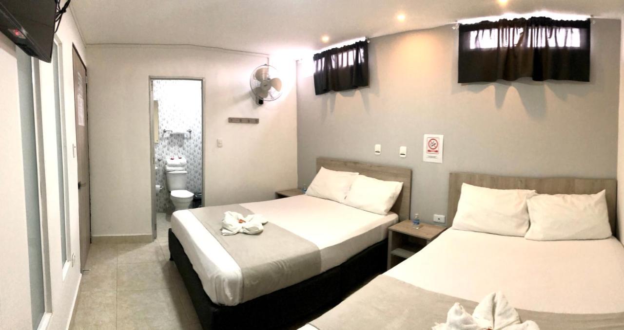 Hotel Pradera Plaza Dosquebradas Exterior photo